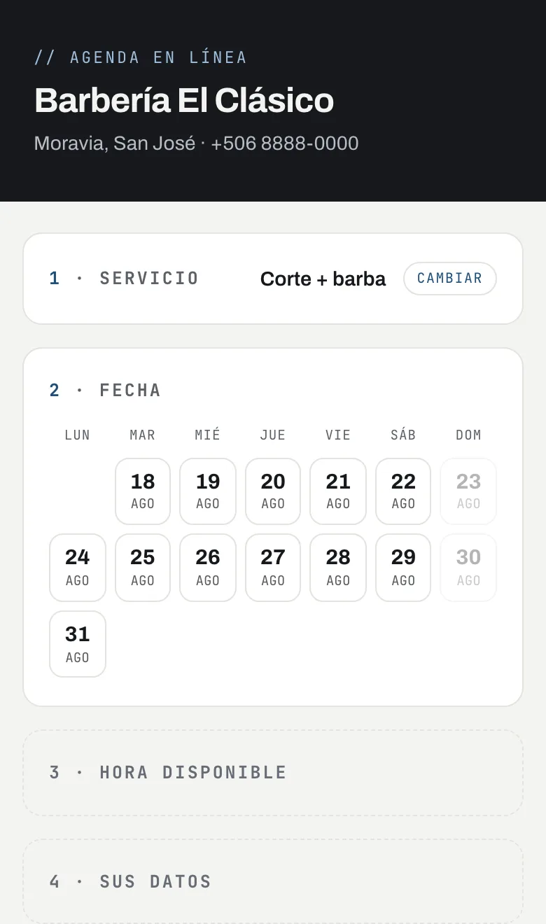 Pantalla de reserva de Barbería El Clásico en un celular: el servicio «Corte + barba» ya elegido y colapsado, y el calendario del mes abierto para escoger la fecha.